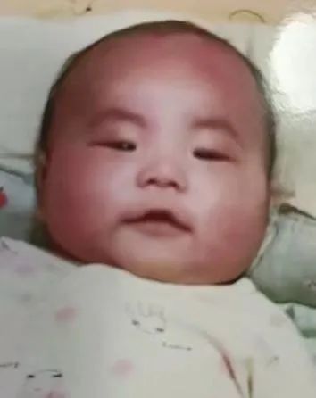 DƬ